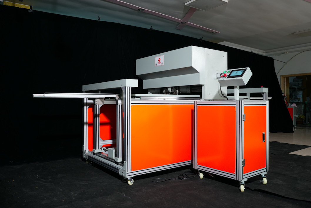 Filtro d'aria completamente automatico Macchina di fabbricazione del telaio interno Alta efficienza produttiva